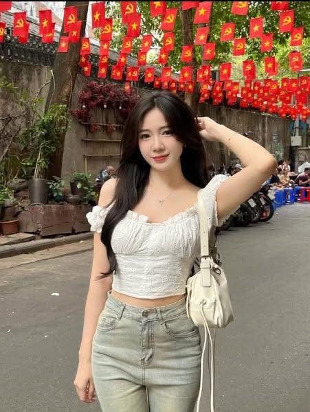 Hình Gái Xinh Tắm Xu Hướng Mới Trong Làng Nghệ Thuật Và Mạng Xã Hội